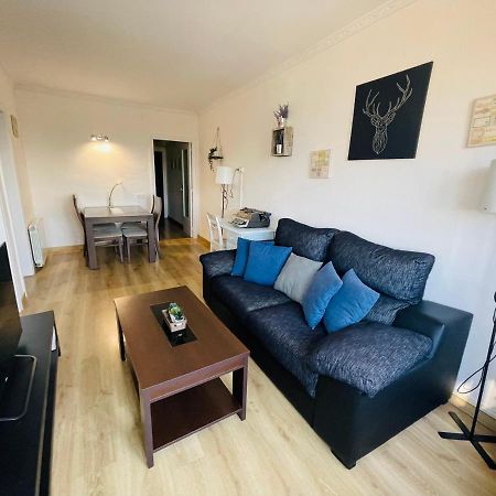Beach Apartment Barca 6 ซานต์อาเตรียเดเบซอซ ภายนอก รูปภาพ