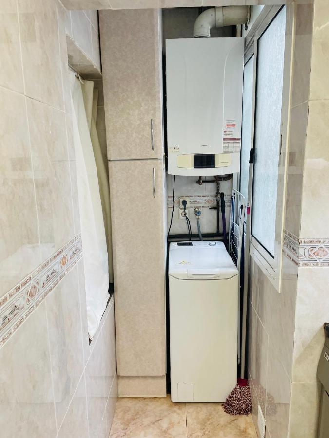 Beach Apartment Barca 6 ซานต์อาเตรียเดเบซอซ ภายนอก รูปภาพ